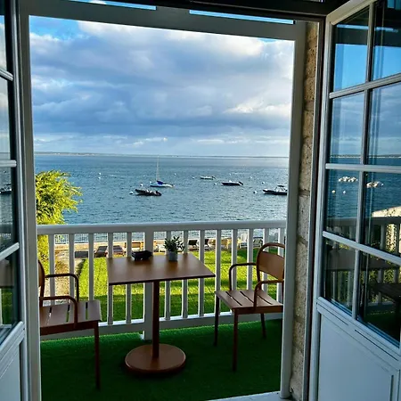 Front De Mer Magnifique 2 Apartment *